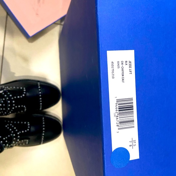 Stuart Wietzmans studded boots,   Authentic not copy, Leather, stylish, classic - Picture 7 of 9